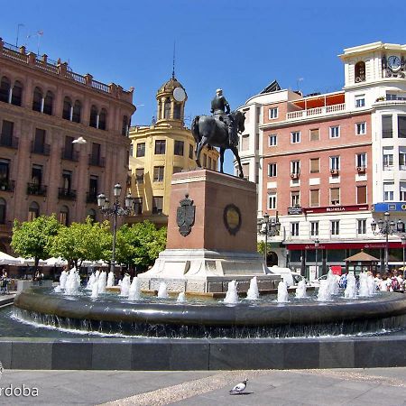 1.1 Apartamentos Arguinan Kordoba Bagian luar foto